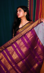 Load image into Gallery viewer, SHRINIKA - श्रीनिका (Premium Handloom Gadwal Silk Cotton)