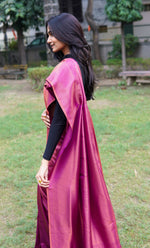 Load image into Gallery viewer, Anvika (Premium Quality Kanjivaram Silk Saree)