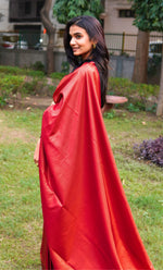 Load image into Gallery viewer, Kaadambari (Premium Quality Kanjivaram Silk Saree)