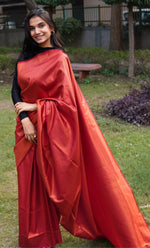 Load image into Gallery viewer, Kaadambari (Premium Quality Kanjivaram Silk Saree)