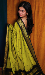 Load image into Gallery viewer, NEETHIKA - नीतिका (Premium Handloom Gadwal Silk Cotton)