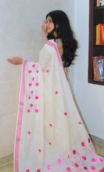 Load image into Gallery viewer, Vasantham - വസന്തം (Traditional Kerala Cotton Saree)