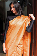 Load image into Gallery viewer, Jamuna (Premium Quality Kanjivaram Silk Saree)