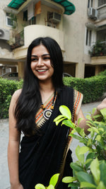 Load image into Gallery viewer, Krushna - कृष्णा (Premium Narayanpet Handloom Pure Cotton)