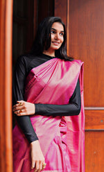 Load image into Gallery viewer, Nithila (Premium Quality Kanjivaram Silk Saree)