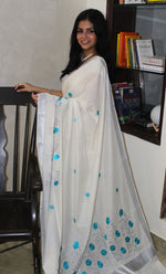 Load image into Gallery viewer, Neelima - നീലിമ (Traditional Kerala Cotton Saree)