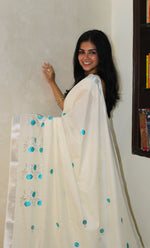 Load image into Gallery viewer, Neelima - നീലിമ (Traditional Kerala Cotton Saree)