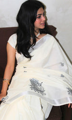 Load image into Gallery viewer, Thumbha Poo - തുമ്പ പൂ (Traditional Onam Kasavu Saree)