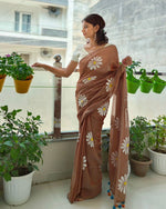 Load image into Gallery viewer, Daffodil - नरगिस