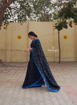 Load image into Gallery viewer, Black and Blue Hearts