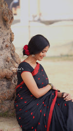 Load image into Gallery viewer, Black and Red Hearts