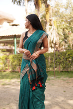 Load image into Gallery viewer, Shiny Maroon (Khadi Handloom Pure Cotton)