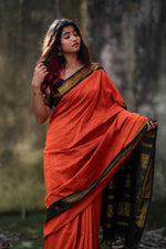 Load image into Gallery viewer, Vinothini - வினோதினி (Premium Handloom Gadwal Silk Cotton)