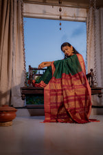 Load image into Gallery viewer, Vilasini - విలాసిని (Premium Handloom Gadwal Silk Cotton)
