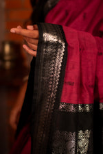 Load image into Gallery viewer, Laila - ಲೈಲಾ (Premium Handloom Gadwal Silk Cotton)