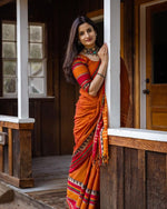 Load image into Gallery viewer, Shrothasvini - ஷ்ரோதஸ்வினி (Narayanpet Handloom Pure Cotton)