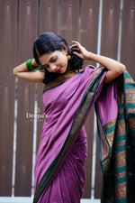 Load image into Gallery viewer, Dhenuka - ಧೇನುಕಾ (Premium Handloom Gadwal Silk Cotton)