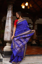 Load image into Gallery viewer, Mandraati - मंदराती (Premium Handloom Gadwal Silk Cotton)