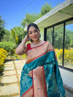 Load image into Gallery viewer, Gauri (Premium Banarasi Paithani)