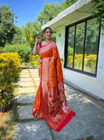 Load image into Gallery viewer, Gauri (Premium Banarasi Paithani)