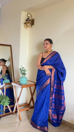 Load image into Gallery viewer, Thaswika - थस्विका (Premium Handloom Gadwal Silk Cotton)