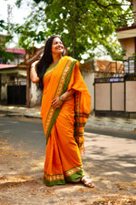 Load image into Gallery viewer, Mathuram - मथुराम (Premium Narayanpet Handloom Pure Cotton)