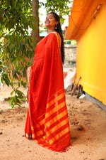 Load image into Gallery viewer, Subhitha - సుభితా (Premium Narayanpet Handloom Pure Cotton)