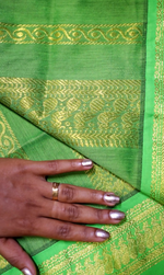 Load image into Gallery viewer, Nipuna - निपुण (Premium Handloom Gadwal Silk Cotton)