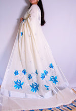 Load image into Gallery viewer, Neelakurinji - നീലക്കുറിഞ്ഞി (Traditional Onam Kasavu Saree)