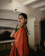 Load image into Gallery viewer, Thikshitha -  தீக்ஷிதா (Premium Handloom Gadwal Silk Cotton)