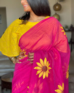 Load image into Gallery viewer, Lily - कुमुदनी