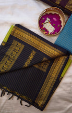 Load image into Gallery viewer, Rasika - ரசிகா (Premium Handloom Checked Gadwal Silk Cotton)