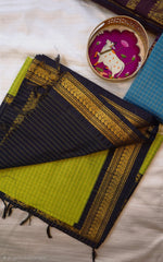 Load image into Gallery viewer, Rasika - ரசிகா (Premium Handloom Checked Gadwal Silk Cotton)