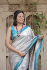 Load image into Gallery viewer, Malavika (Premium Quality Silk)