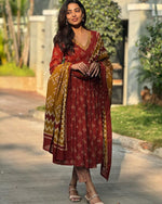 Load image into Gallery viewer, Alani ~ Maroon Kurti Set