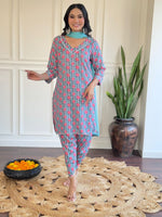 Load image into Gallery viewer, Zoomi ~ Blue Printed Kurti Set