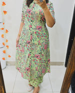 Load image into Gallery viewer, Aria ~ Floral Suit Set