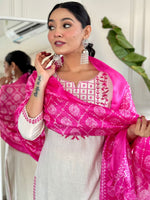 Load image into Gallery viewer, Sufi ~ Pink Embroidery Suit Set