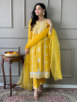Load image into Gallery viewer, Samar ~ Yellow Kurti Set