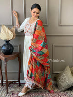 Load image into Gallery viewer, Sunaina ~ White Anarkali Suit Set