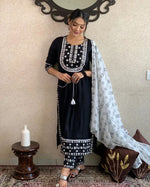 Load image into Gallery viewer, Yanisha ~ Kurti Suit Set