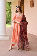 Load image into Gallery viewer, Nirvi ~ Peach Kurti Set