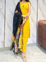 Load image into Gallery viewer, Sunaina ~ Yellow Black Suit Set