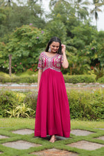 Load image into Gallery viewer, Iniya ~ Gown Suit Set