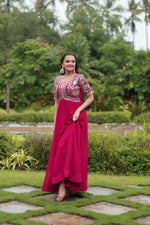 Load image into Gallery viewer, Iniya ~ Gown Suit Set