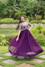 Load image into Gallery viewer, Nishaa ~ Gown Suit Set