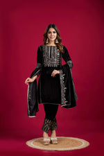 Load image into Gallery viewer, Abha ~ Embroidery Work Suit Set