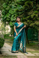 Load image into Gallery viewer, Renu (Premium Banarasi Silk)