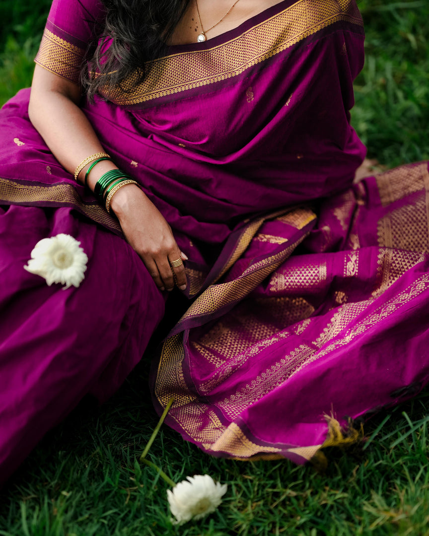 Yadu - यदु (Premium Handloom Gadwal Silk Cotton)