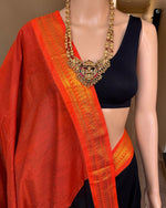 Load image into Gallery viewer, Yamini - യാമിനി (Premium Handloom Gadwal Silk Cotton)